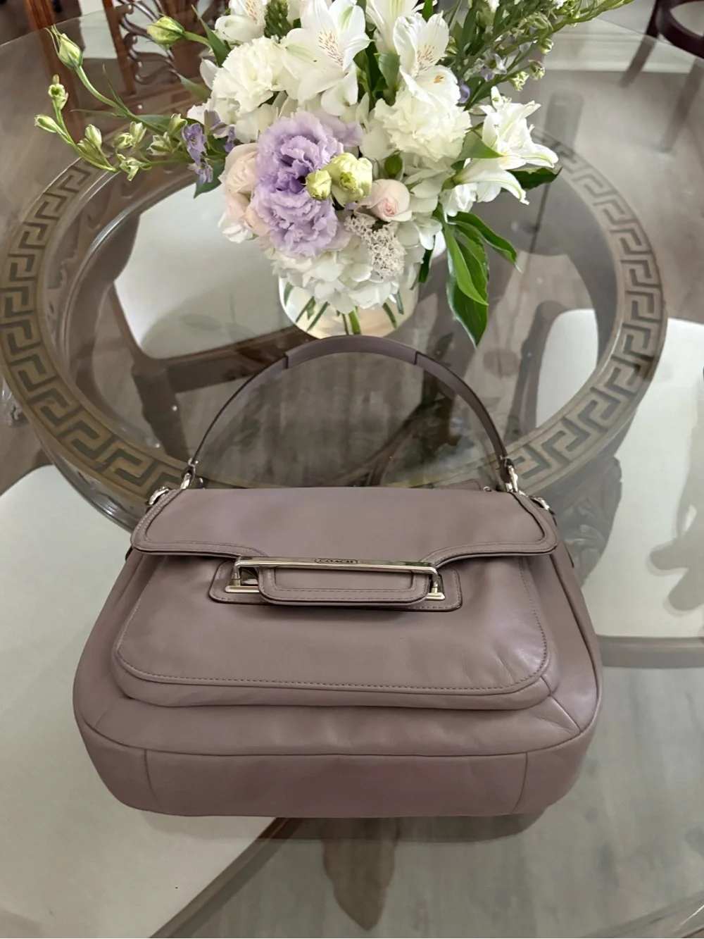 🩶🩶COACH TAYLOR DOVE GREY LEATHER FLAP SHOULDER BAG!🩶🩶